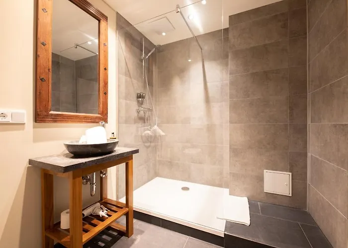 Haus Ludwig Falkenstein Апартаменти Гарміш-Партенкірхен