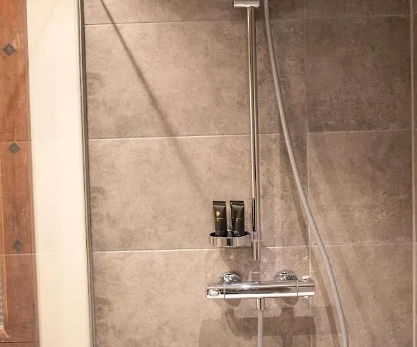 Haus Ludwig Falkenstein Апартаменти Гарміш-Партенкірхен